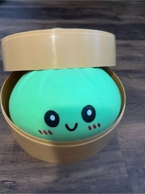 Jumbo shuishy dumpling